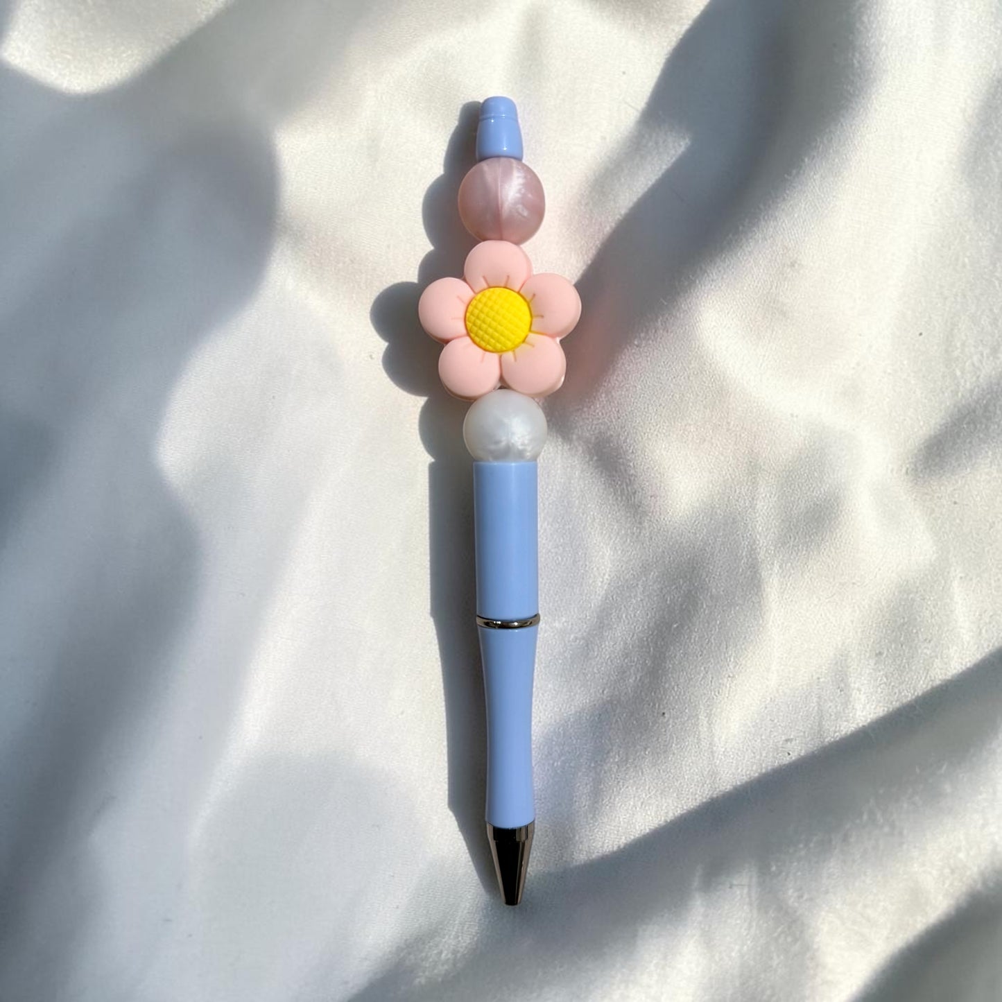 Pastel Daisy Beaded Pen