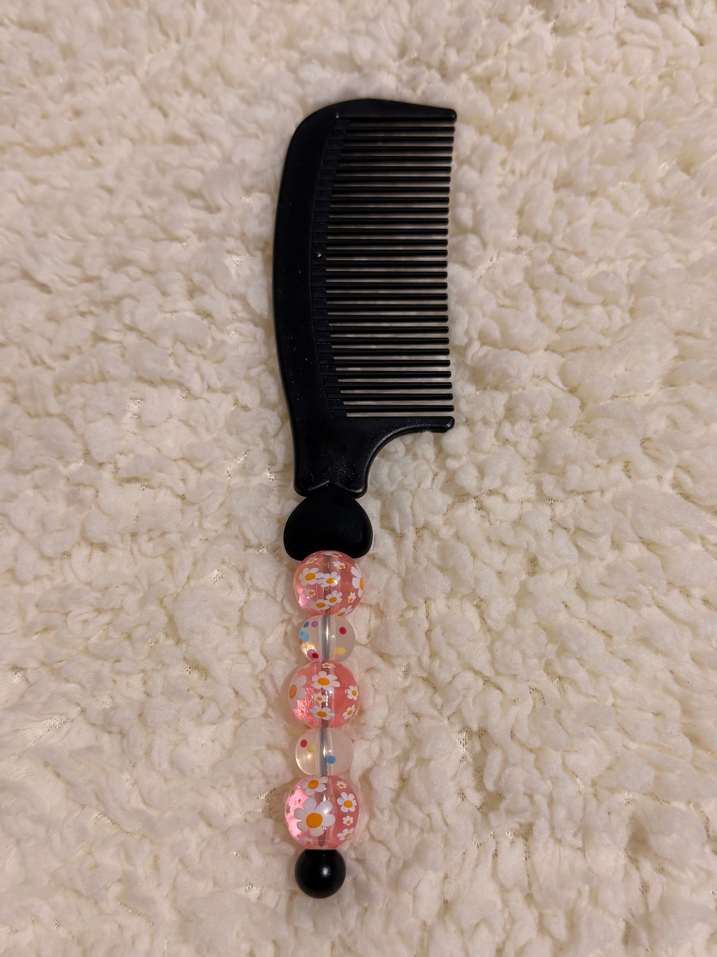 Black Daisy Beaded Comb